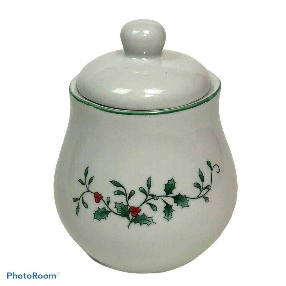 Royal Seasons Sugar Bowl with Lid Stoneware Holly Holiday